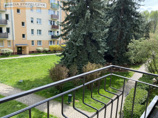 Mieszkanie Wynajem  Ochota Jasielska 12